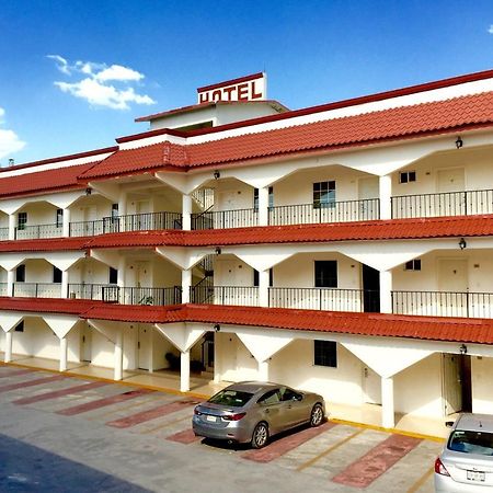 Hotel Go Inn Монклова Экстерьер фото