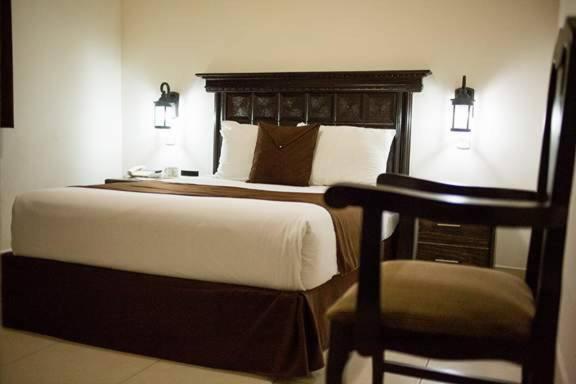 Hotel Go Inn Монклова Экстерьер фото
