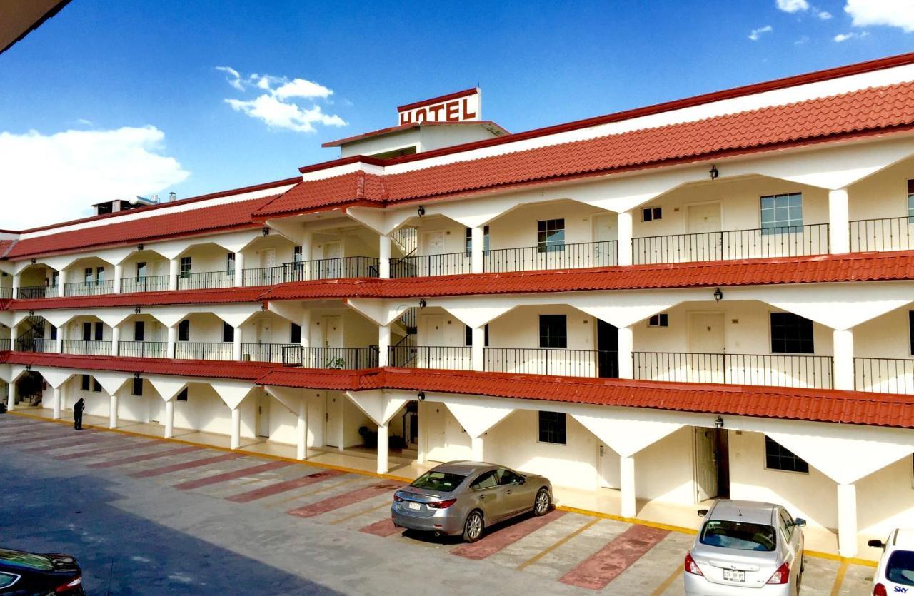 Hotel Go Inn Монклова Экстерьер фото